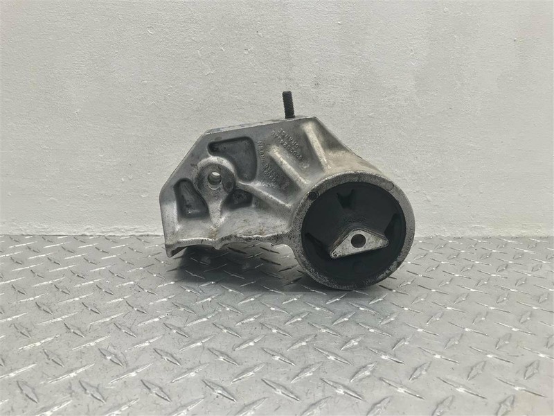 2002 DODGE DURANGO 4.7L REAR DRIVER ENGINE MOUNT OEM 52020243AB