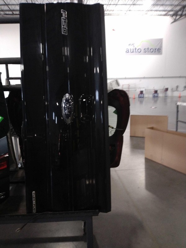 2011 Ford F150 Tailgate Black OEM BL3Z19G490B 4DR PU Used 146K Miles