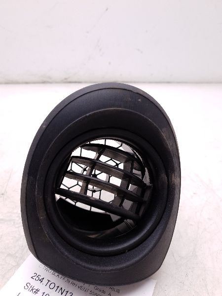 12 13 14 Toyota Prius C Passenger Right Dash AC Vent