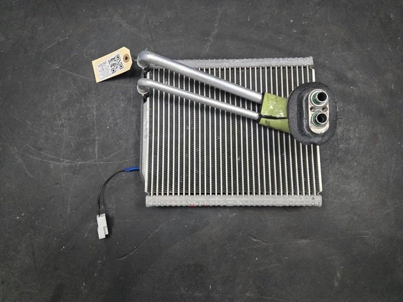 A/C Evaporator Core 2022 Kia Stinger 97139-J5000 2018 2019 2020 2021 2023