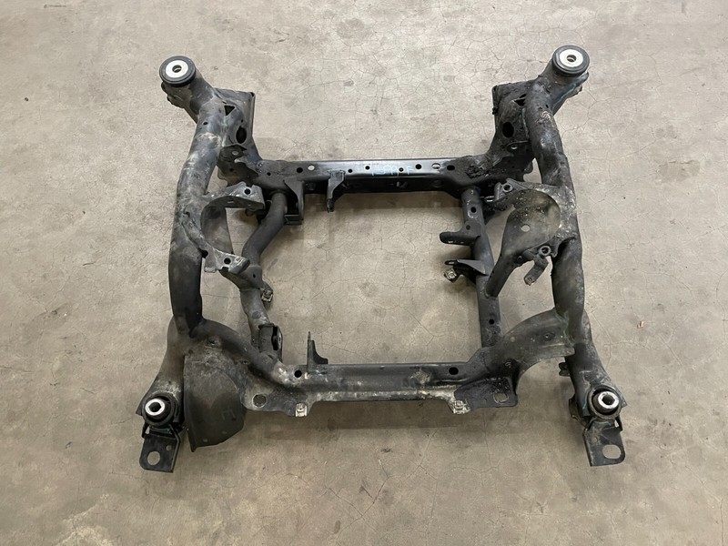 17 18 19 Mercedes GLS450 4Matic X166 Front Engine Cradle Subframe 1399 OEM