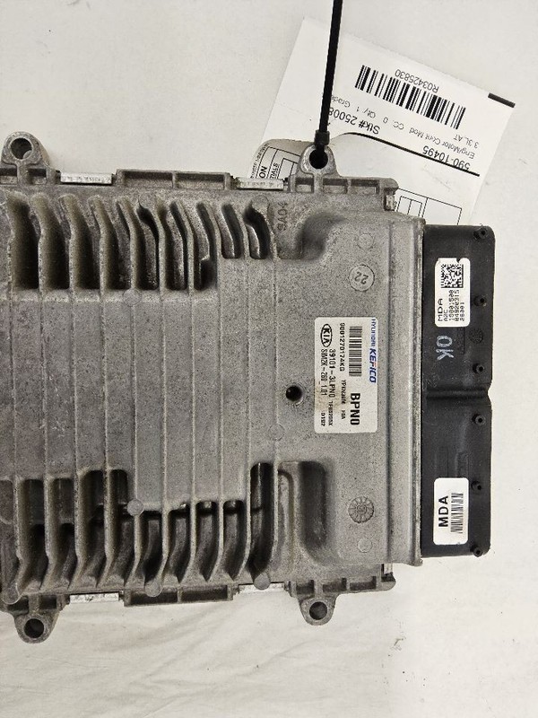 Engine ECM Electronic Control Module ID 391013LPN0 Fits 19 SEDONA 3425830