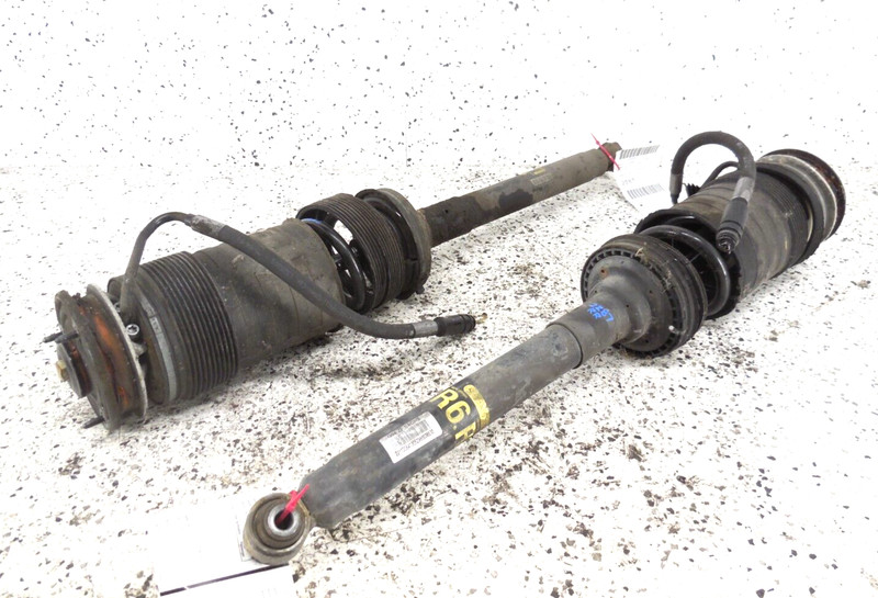 2007 2008 Mercedes-Benz CL550 Rear Strut Shock Pair Left Right OEM