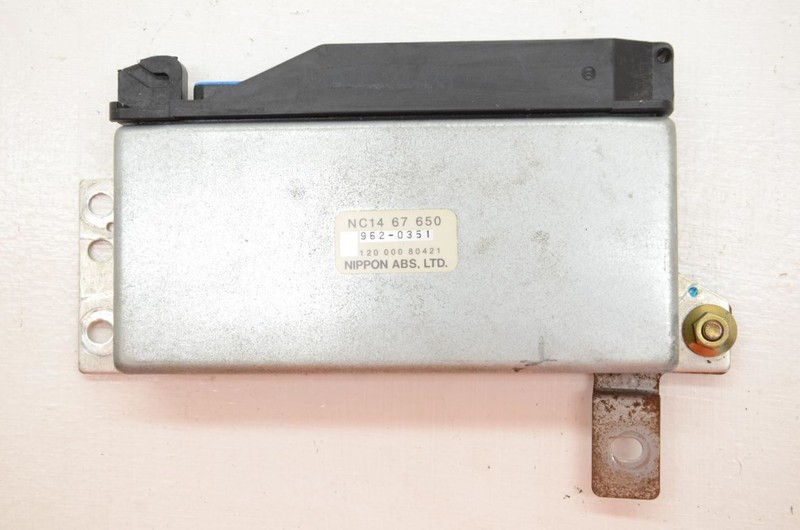 99-00 Mazda Mx-5 Miata NB 1.8L ABS Control Module NC1467650