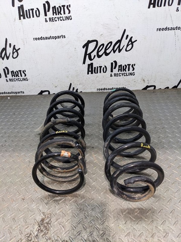 Air/Coil Spring New Style 6 Lug Wheel Rear PAIR 19-24 DODGE 1500 PICKUP 1178758