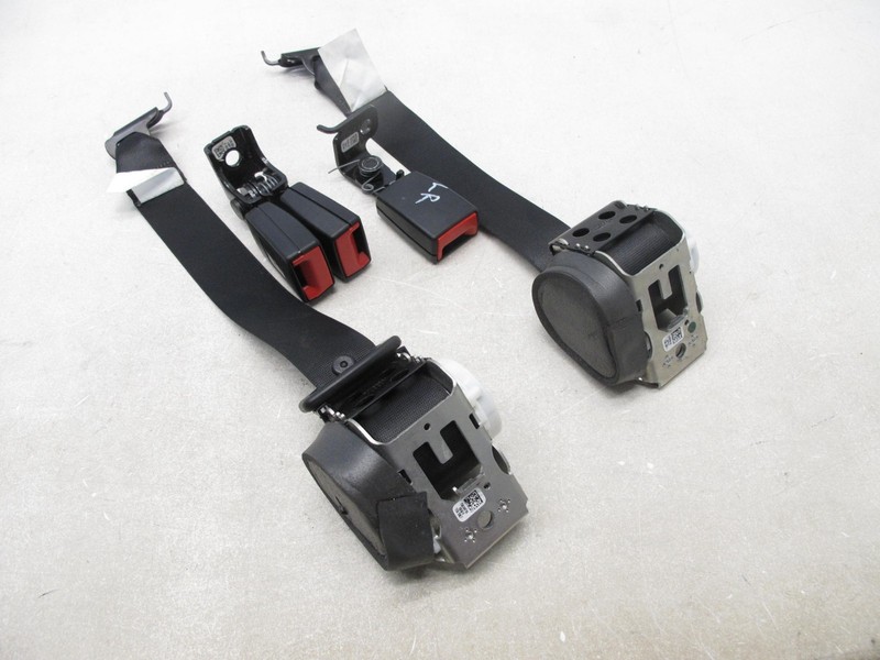 11-18 BMW F25 X3 F26 X4 REAR SECOND ROW LEFT & RIGHT SEAT BELT RETRACTOR SET 011