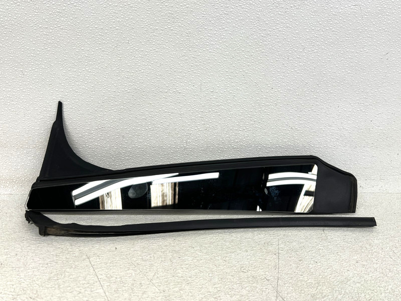 ⭐2016-2020 TESLA MODEL X RIGHT PASS B-PILLAR GLASS APPLIQUE CAMERA OEM LOT2740