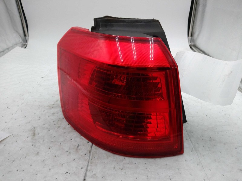 2010 GMC Terrain Left Tail Light Assembly Brown OEM 246062 168K Miles