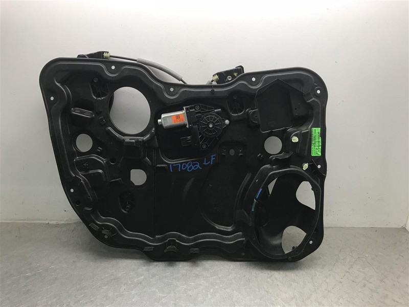 14-16 CHEROKEE 28K FRONT LEFT DOOR WINDOW REGULATOR PANEL MOTOR OEM 125-03084L