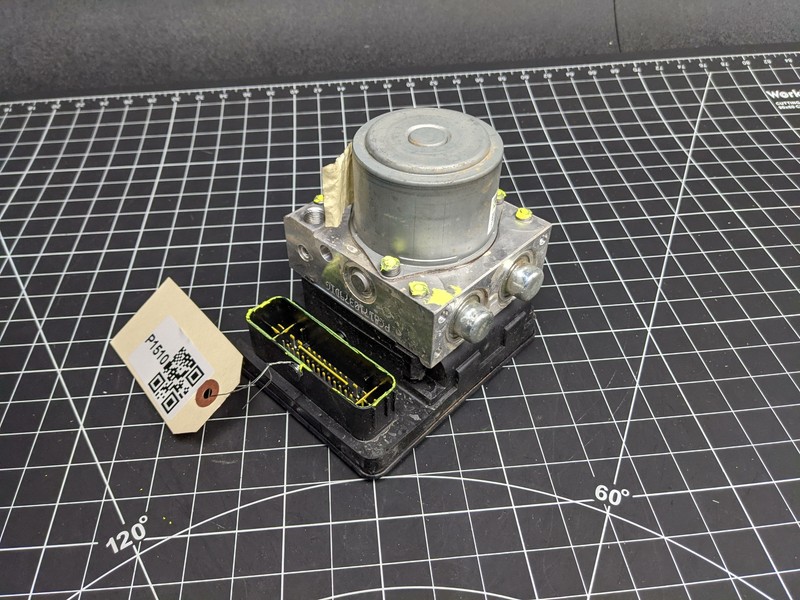 Anti Lock ABS Brake Pump Module 52080677 68372722AA 2018 Jeep Renegade 2019