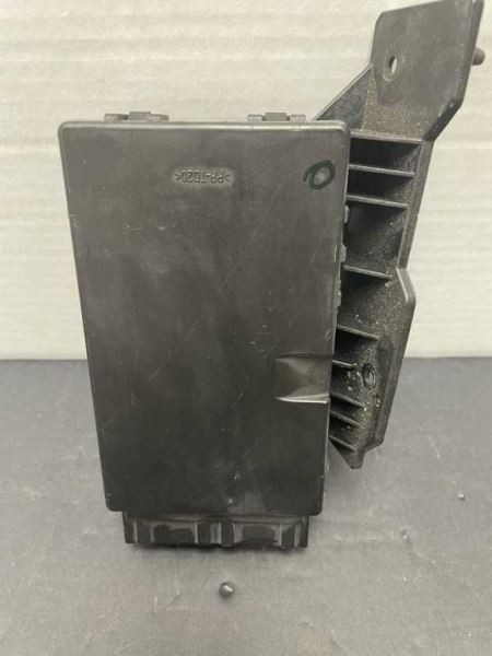 Chassis ECM Memory Below Rear Seat Fits 15-19 SUBURBAN 1500 559060
