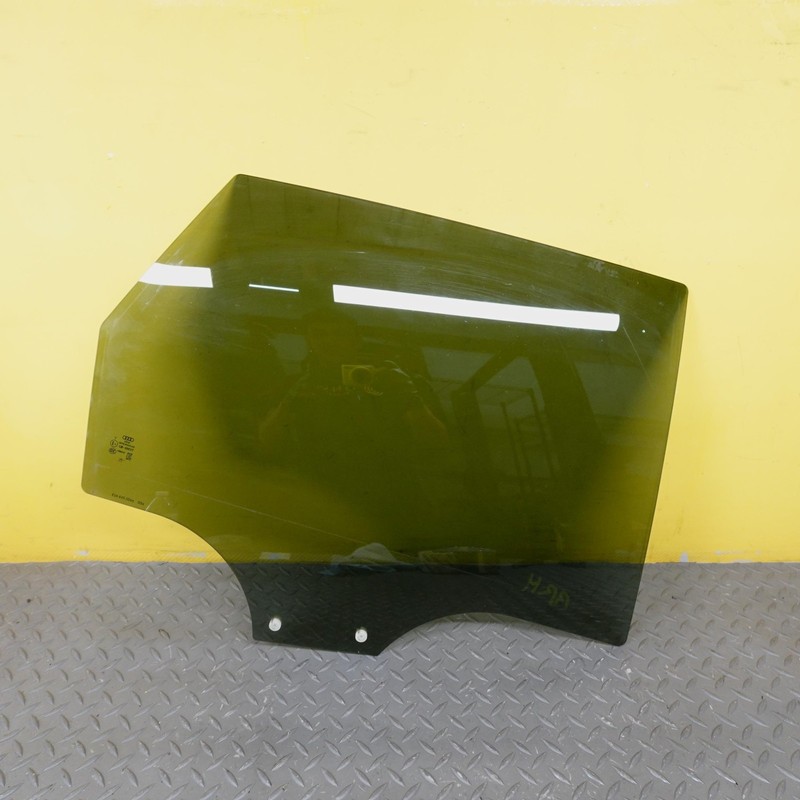 2019-2024 AUDI Q3 S-LINE REAR RIGHT SIDE DOOR WINDOW GLASS OEM 28444GT