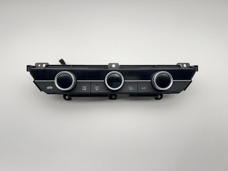 2023-2024 HONDA HR-V HEAT/AC CONTROLLER 2.0L AT AWD 11K -EX-L- 62243