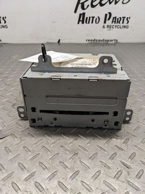 Audio Equipment Radio Receiver AM-FM-XM-CD-MP3 Opt Uye Fits 11 REGAL 1190486