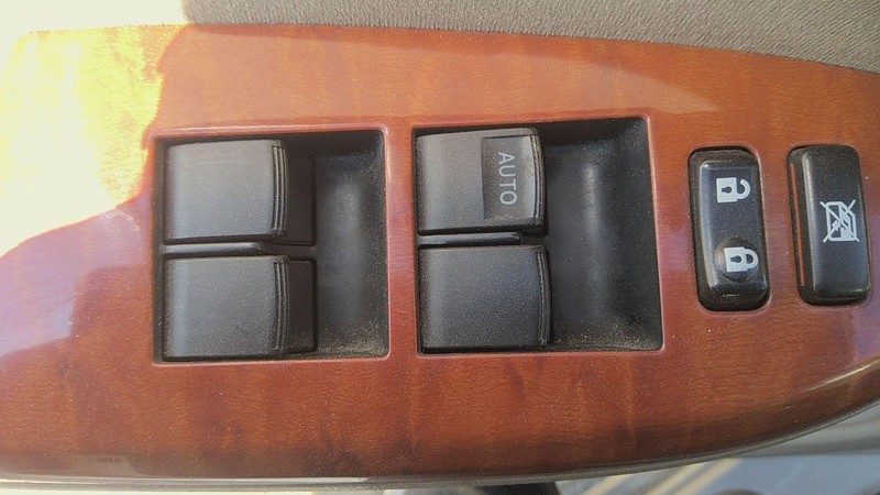 Door Switch Front TOYOTA COROLLA 09 10 11 12 13