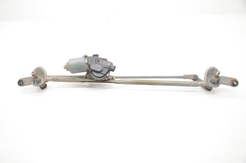 06-10 Hummer H3 3.7L Windshield Wiper Transmission and Motor 15937527