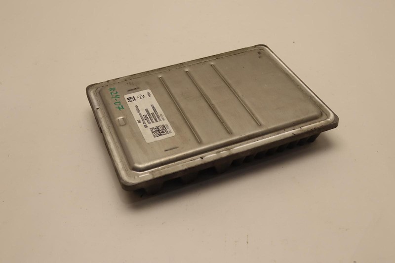 2019-2020 GMC YUKON 5.3L ECM ENGINE COMPUTER CONTROL MODULE BRAIN OEM