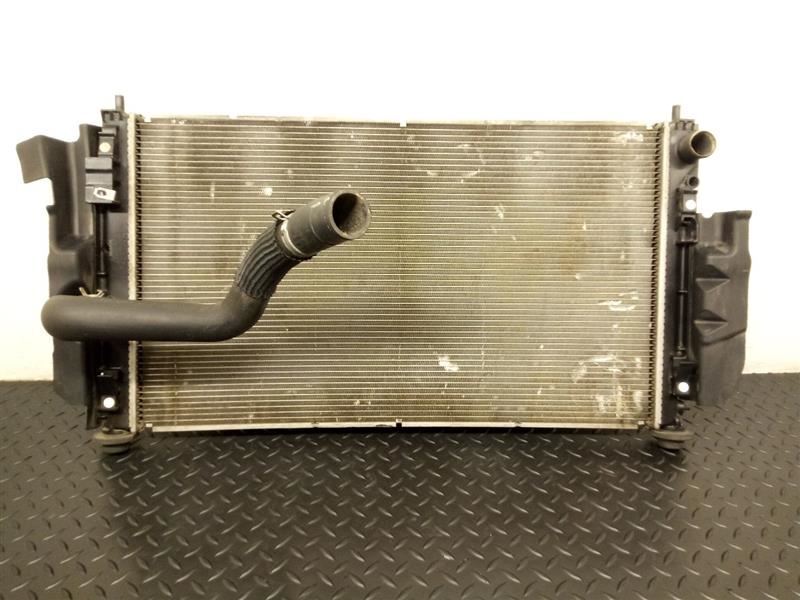 07-17 Jeep Compass A/T AT Engine Cooling Radiator OEM 68004049AB