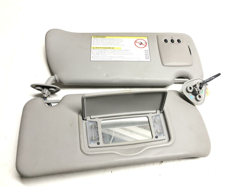 04-09 Cadillac SRX Sun Visors Gray With Garage Opener Oem 04-09