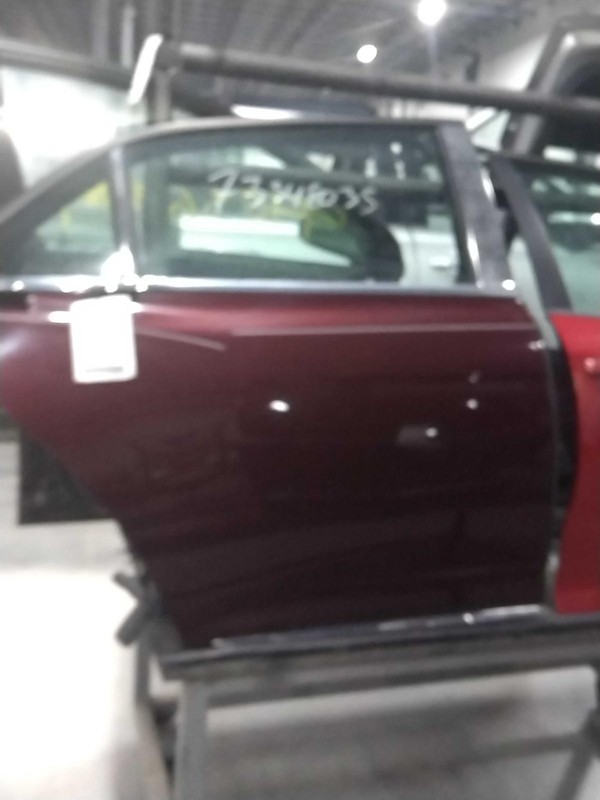 2017 Lincoln Continental Rear Right Door Maroon OEM Used 622018 99K Miles