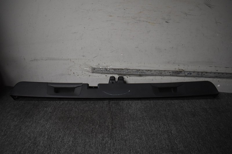 2016-2020 MERCEDES BENZ GLC300 4MATIC LOWER TRIM PANEL FACTORY OEM