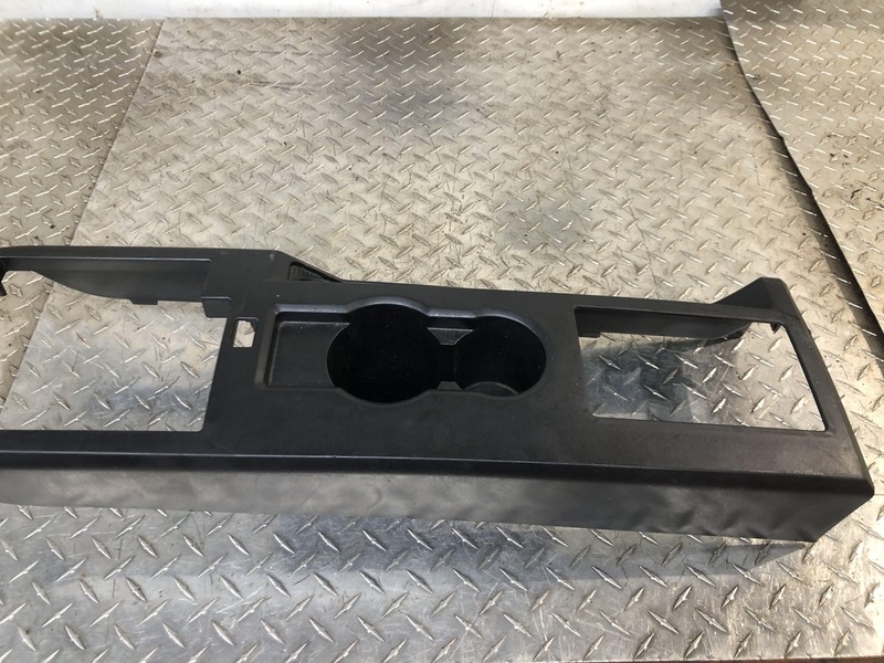 2008-2009 Ford Mustang 5 Speed Manual 4.0 V6 Center Console Bezel Oem Tested