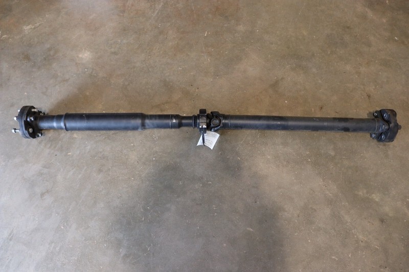 2017-2020 BMW 540I G30 RWD 3.0L A/T REAR DRIVESHAFT CARDAN PROPELLER OEM
