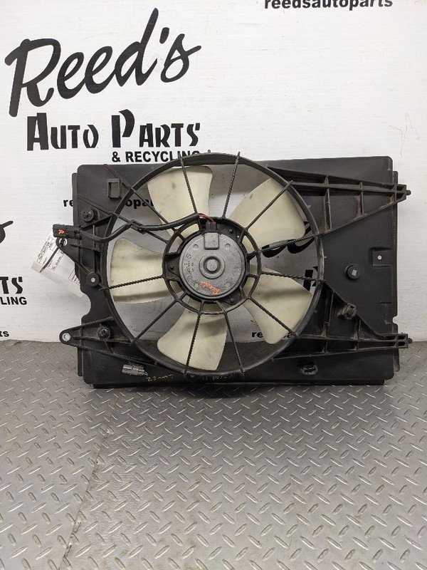 Radiator Fan Motor Fan Assembly FWD Condenser Fits 09-15 PILOT 1188430
