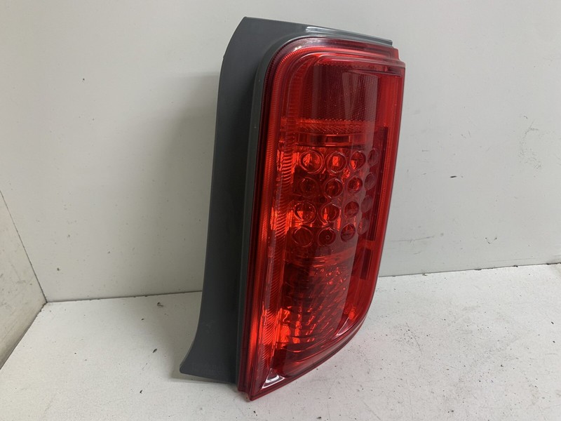 2008-2010 Scion XB Right Passenger Tail Light Lamp Taillight Taillamp