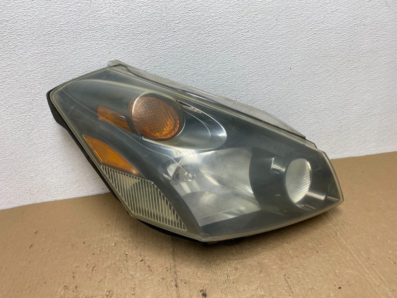 2004 to 2009 Nissan Quest Right Passenger RH Black Headlight AC7253 DW