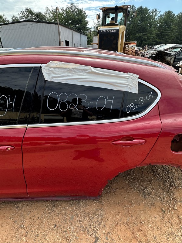 2018-2020 ALFA ROMEO STELVIO REAR LEFT DRIVER SIDE DOOR ASSEMBLY OEM RED 414