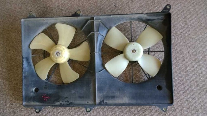 01 02 03 TOYOTA HIGHLANDER2.4 4 BLADE RADIATOR FAN OEM190-56
