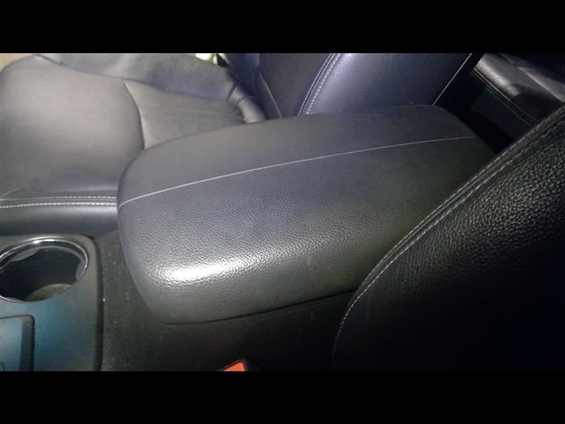 Armrest Lid Fits 11-13 SORENTO 1418918