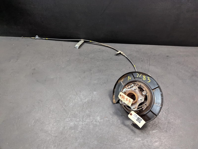 Rear Right Suspension Knuckle w/ Hub 2017 Nissan Pathfinder 43021-3JA0A 16 - 19