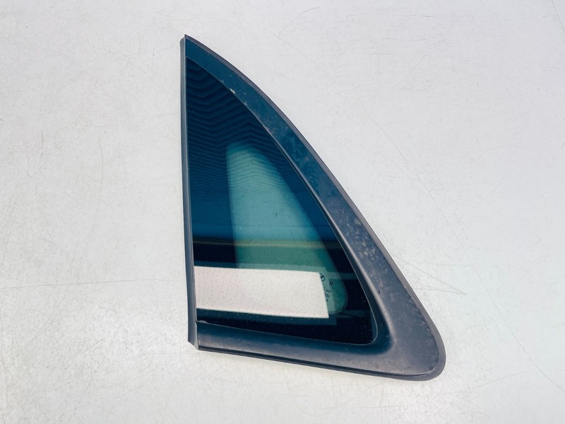 18–23 Hyundai Kona Left Driver Side Quarter Fixed Glass Molding OEM 87810-J9000