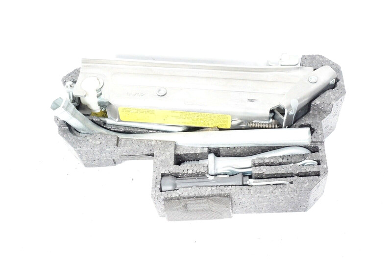 02 03 04 AUDI A6 C5 SPARE TIRE TOOLS JACK WRENCH SET OEM