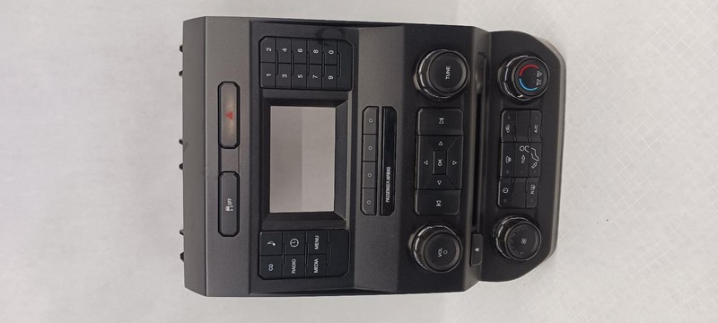 17-'18 FORD F350SD radio control panel OEM 1 Year Warranty!