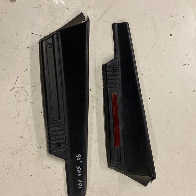 1990 90 Polaris Indy 600 SKS Snowmobile Tunnel Bumper Sise Trim Pieces Good
