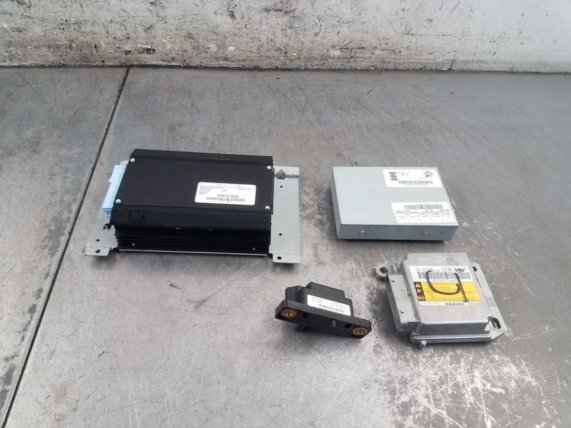 2008 Chevy Corvette C6 Vert Body Control Modules / Amplifier #7050 P5