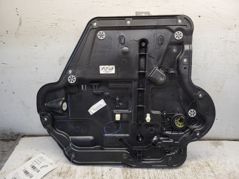 Passenger Front Window Regulator Full Door VIN W Fits 07-18 WRANGLER 1770507