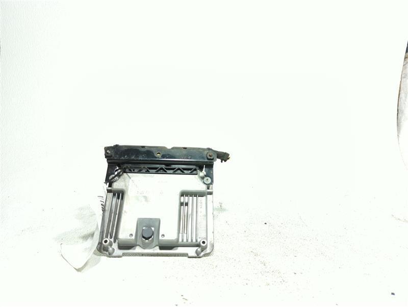 Used Engine Control Module (ECM) fits: 2011 Volkswagen Tiguan Electronic Control