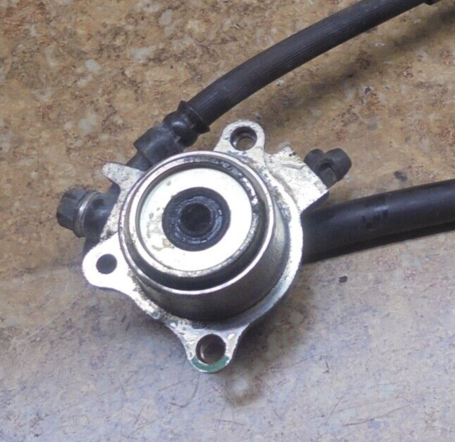 2000 Honda VFR 800 VFR800 Interceptor Clutch Slave Engine Cylinder Line Hose 00