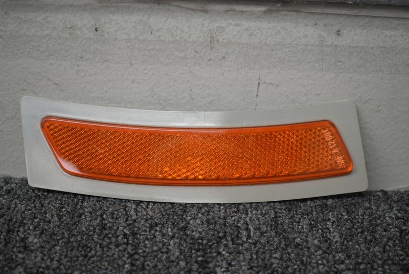 BMW FRONT FENDER SIDE MARKER FACTORY OEM