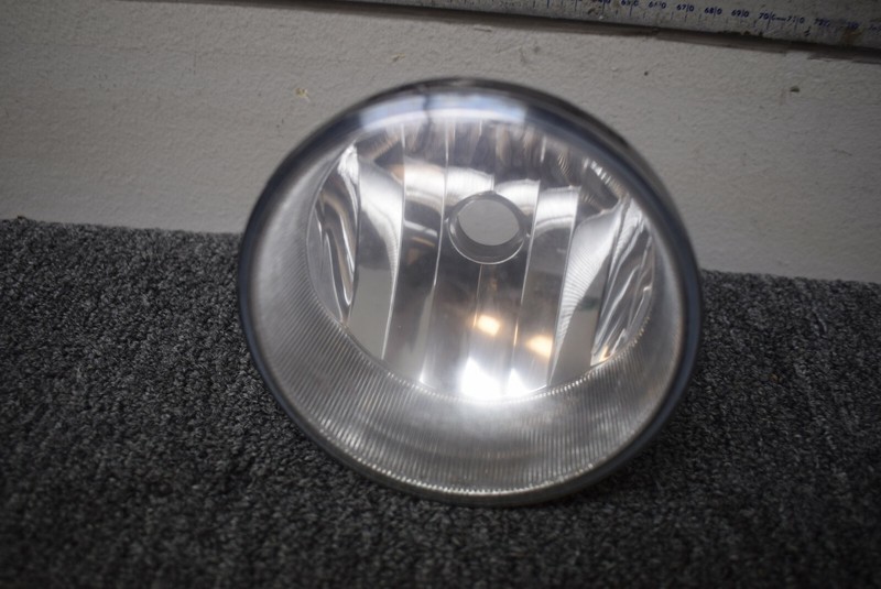 TOYOTA FOG LIGHT FACTORY OEM