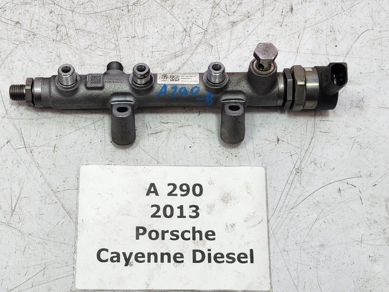✅ 11-18 OEM Porsche Cayenne 958 3.0L Right Passenger Side Fuel Rail Injectors