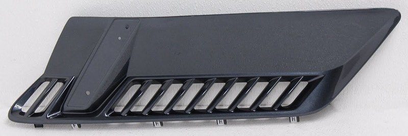OEM Chevrolet Corvette Left Fender Vent Shadow Gray (GJI) 84472164 Scratches