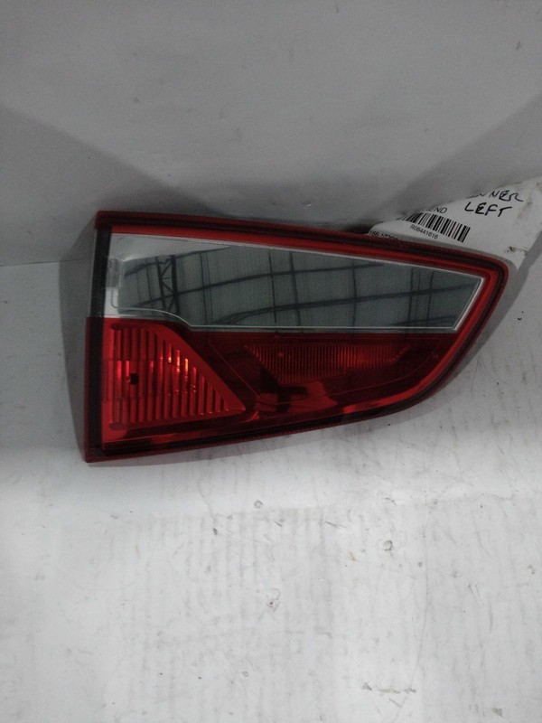 2019 Ford EcoSport Left Tail Light Assembly Red OEM 653689 44K Miles