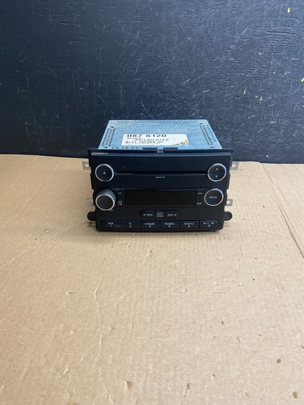 2004 to 2008 Ford F150 Mustang Radio Stereo Audio AM/FMae4385 DG