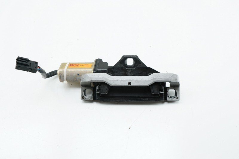 BMW X6 5 Series Liftgate Trunk Hatch Motor Lock Actuator (bottom) OEM 2008-2014