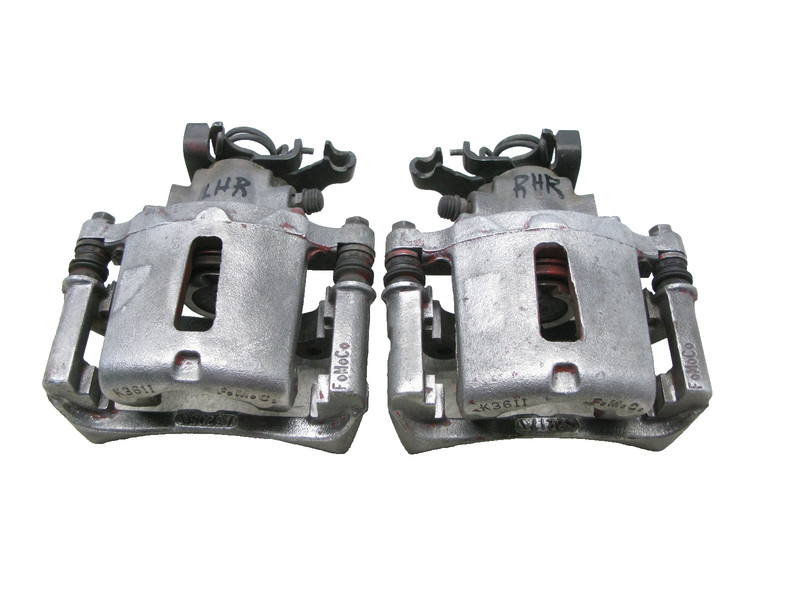 2014 California Special 11-14 Ford Mustang Gt Rear Left Right Brake Caliper